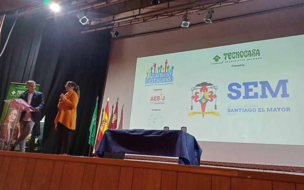 3b009b99-da53-454a-a40a-1316598d72b8